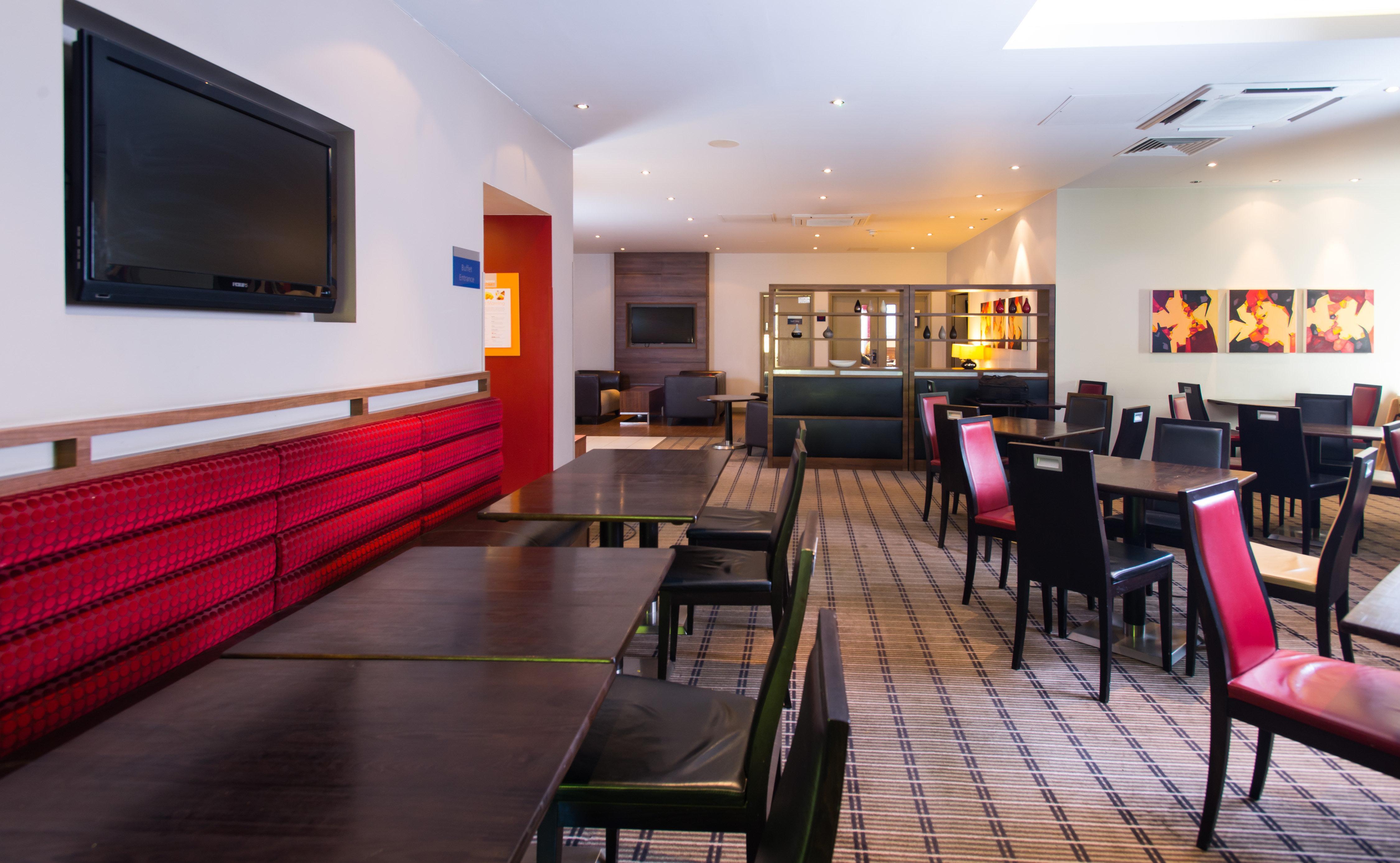 Holiday Inn Express Taunton East By Ihg Exteriör bild