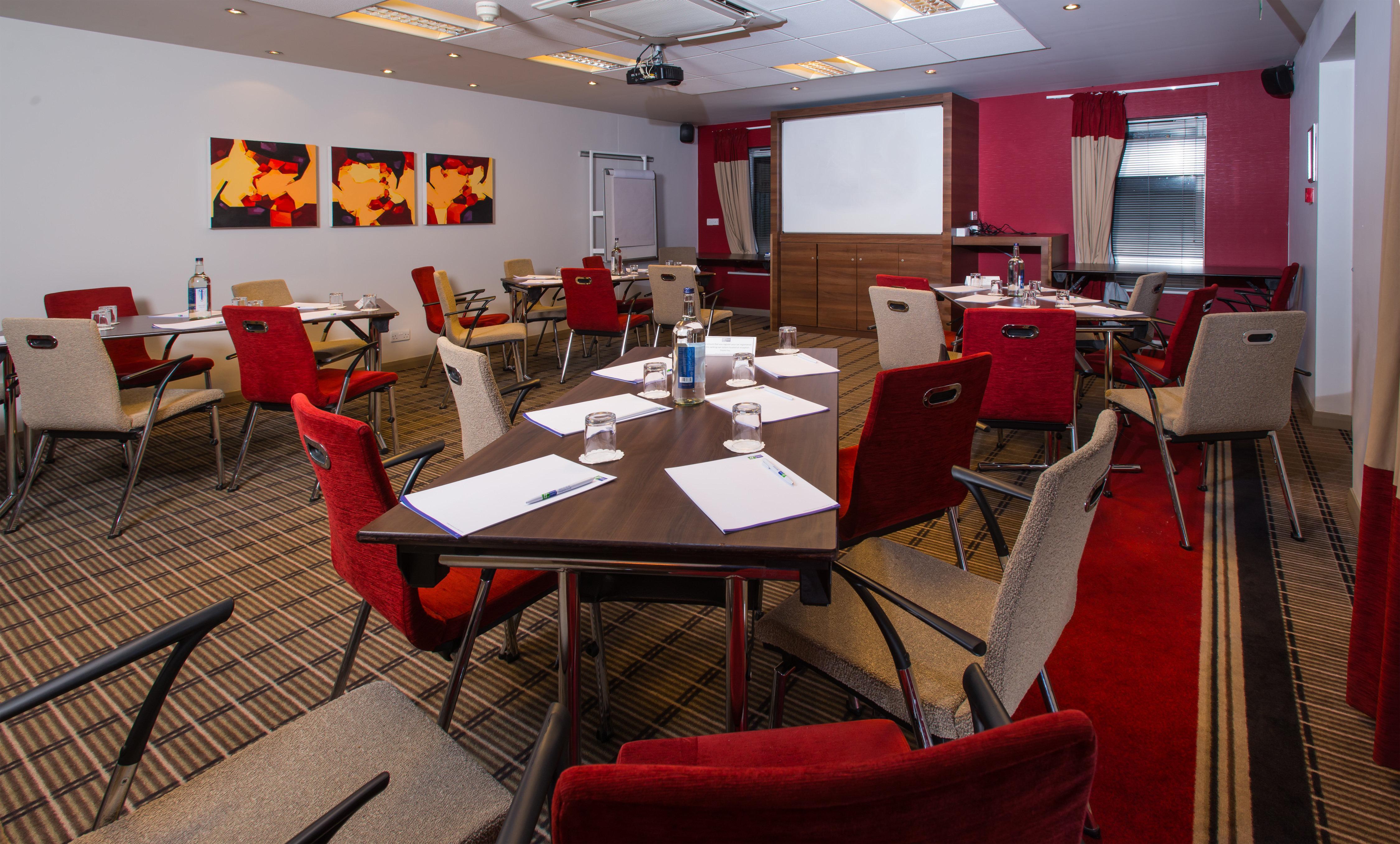 Holiday Inn Express Taunton East By Ihg Exteriör bild