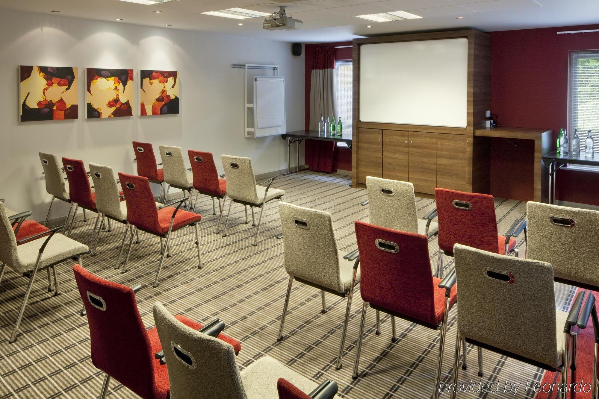 Holiday Inn Express Taunton East By Ihg Bekvämligheter bild