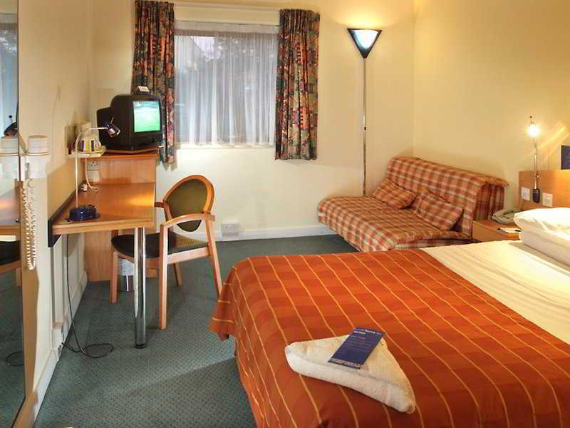 Holiday Inn Express Taunton East By Ihg Rum bild